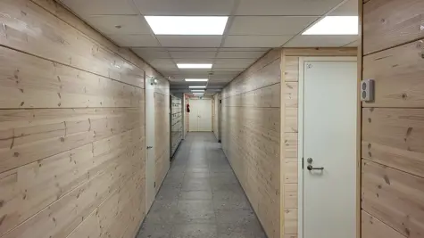 Log learning environment &#x2013; cost-effective and long-lasting solution for temporary school or nursery facilities